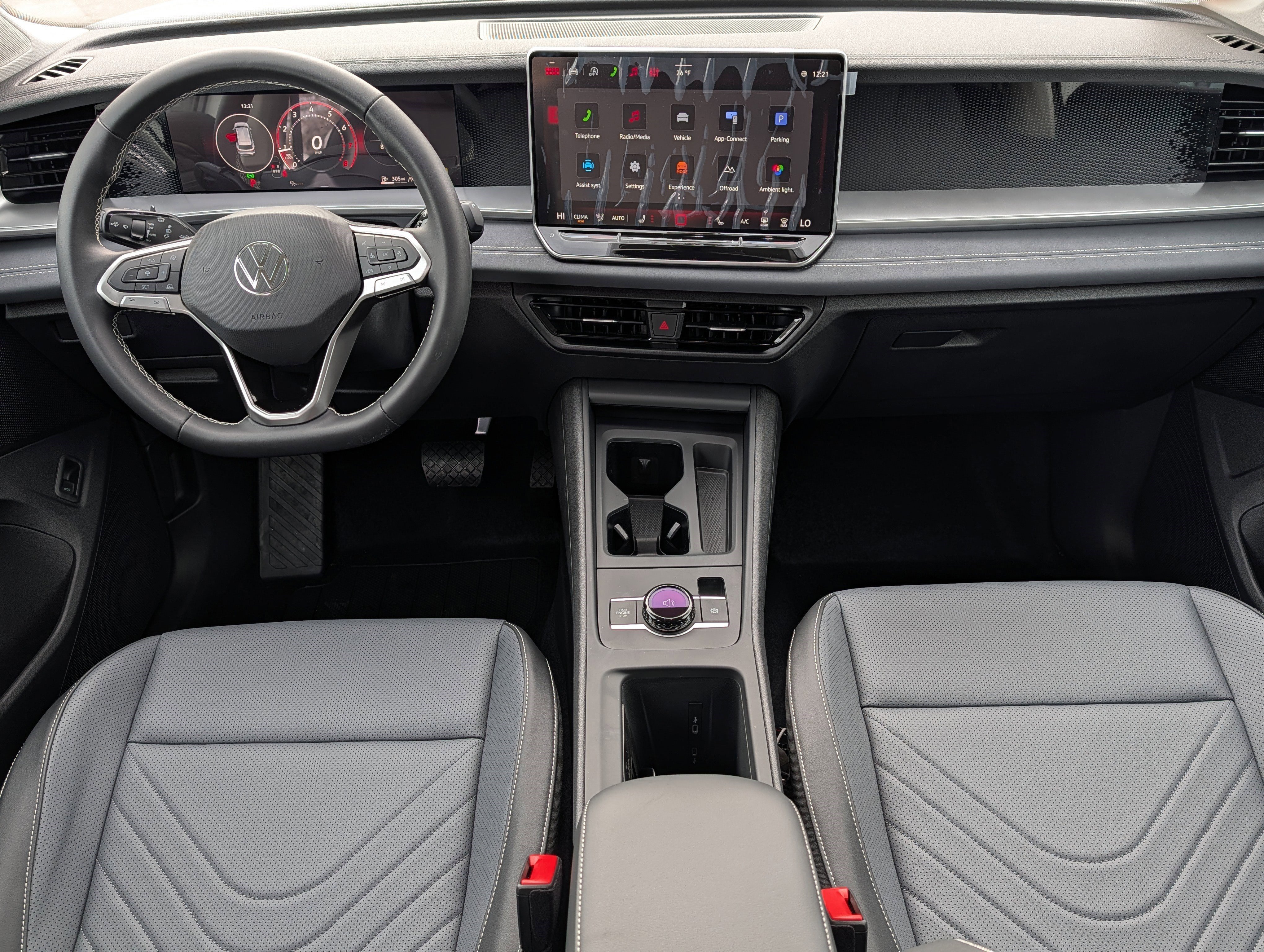 New 2026 Volkswagen Tiguan SE image 9