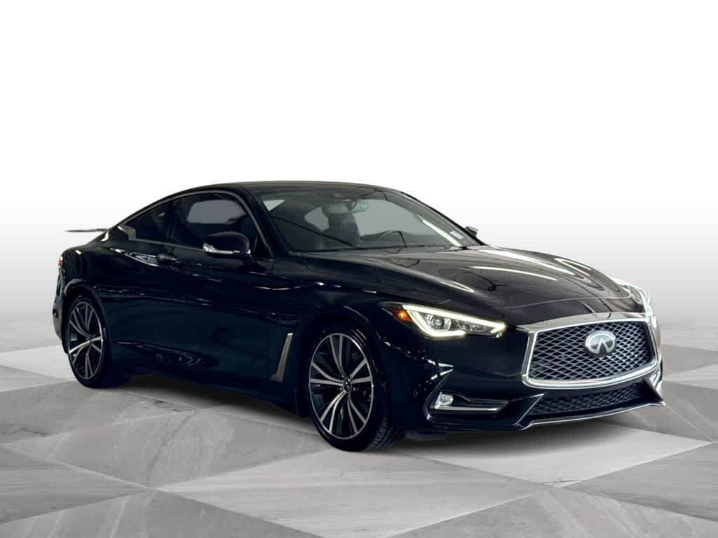 Used 2022 INFINITI Q60 3.0t Luxe w/ Cargo Package RWD image 2