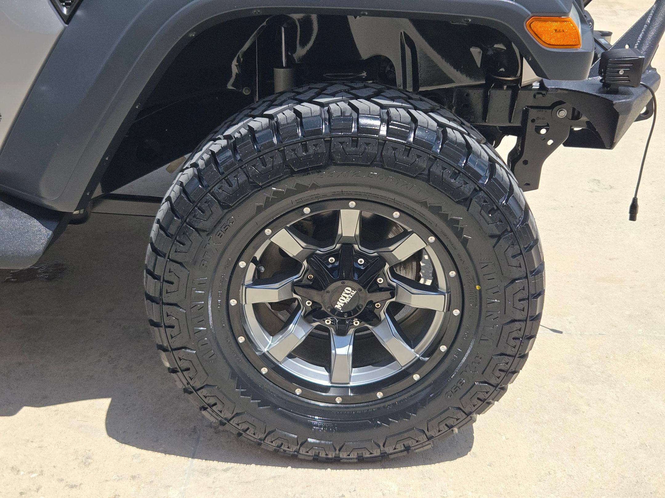 Used 2018 Jeep Wrangler Unlimited Sport S AWD/4WD image 31