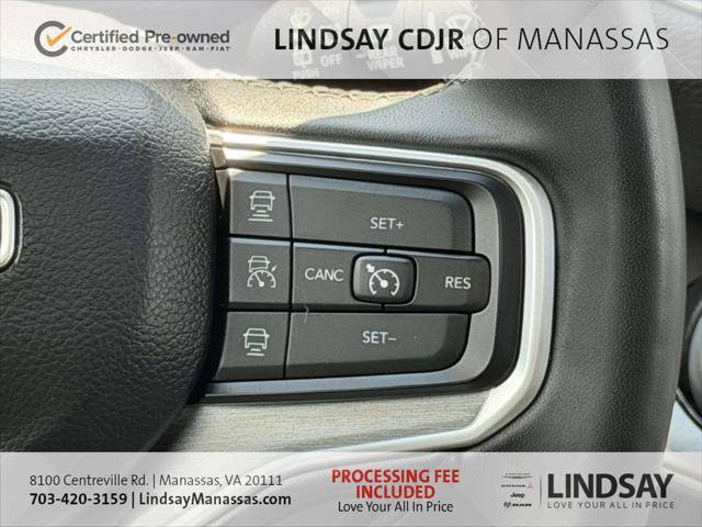 Certified 2025 Jeep Wagoneer L Series II w/ Premium Group I AWD/4WD image 31