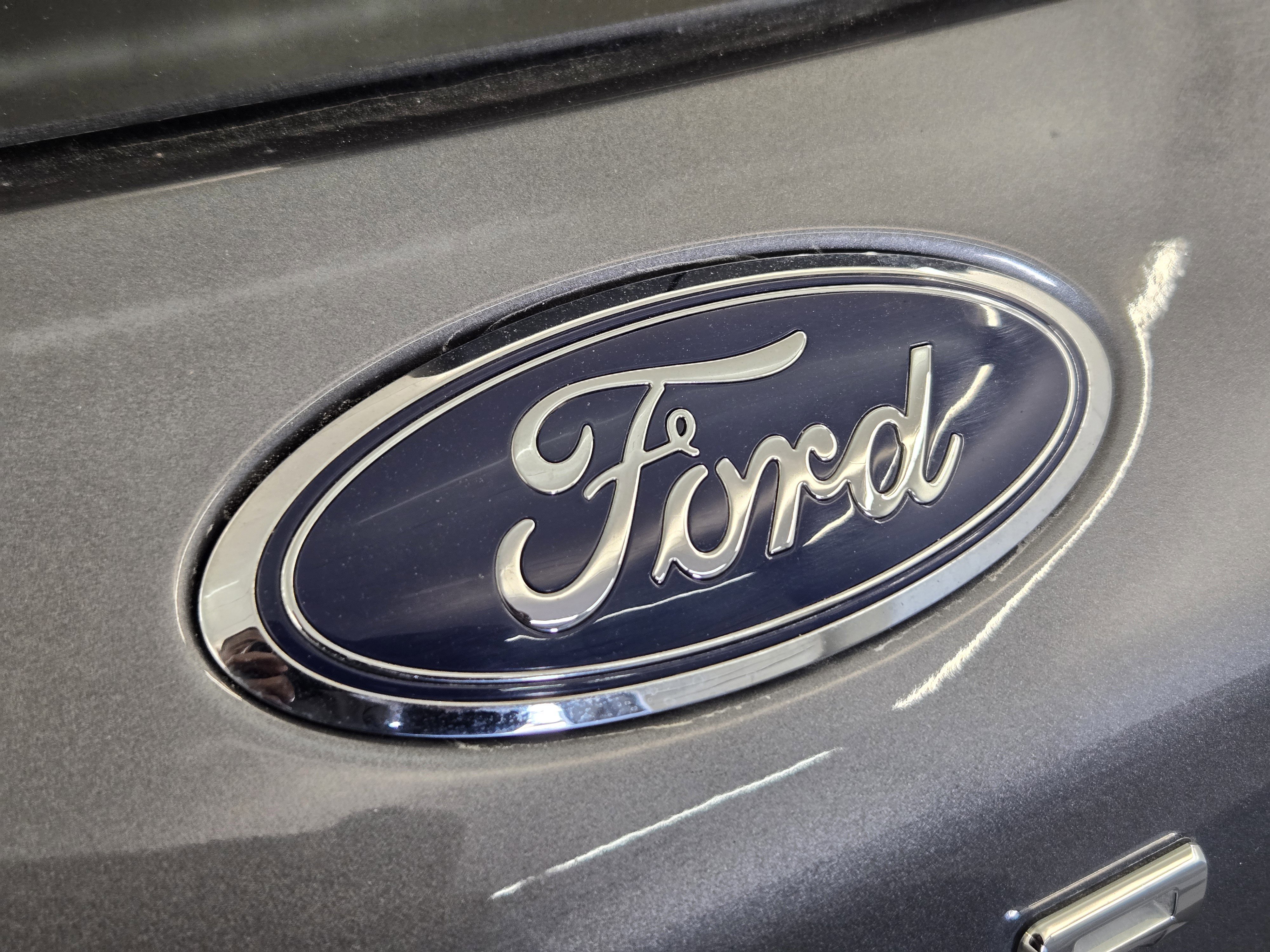 Certified 2024 Ford Escape PHEV image 11