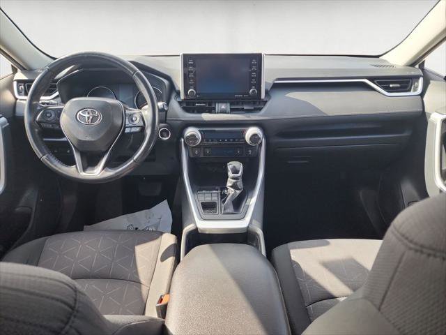 Certified 2020 Toyota RAV4 XLE w/ Convenience Package image 10