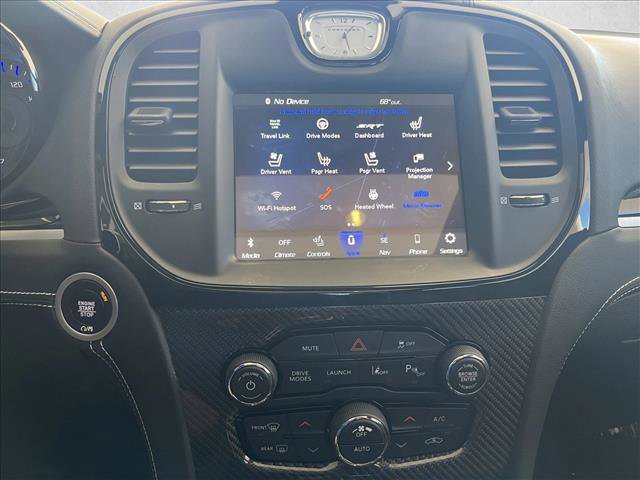 Used 2023 Chrysler 300 C image 13