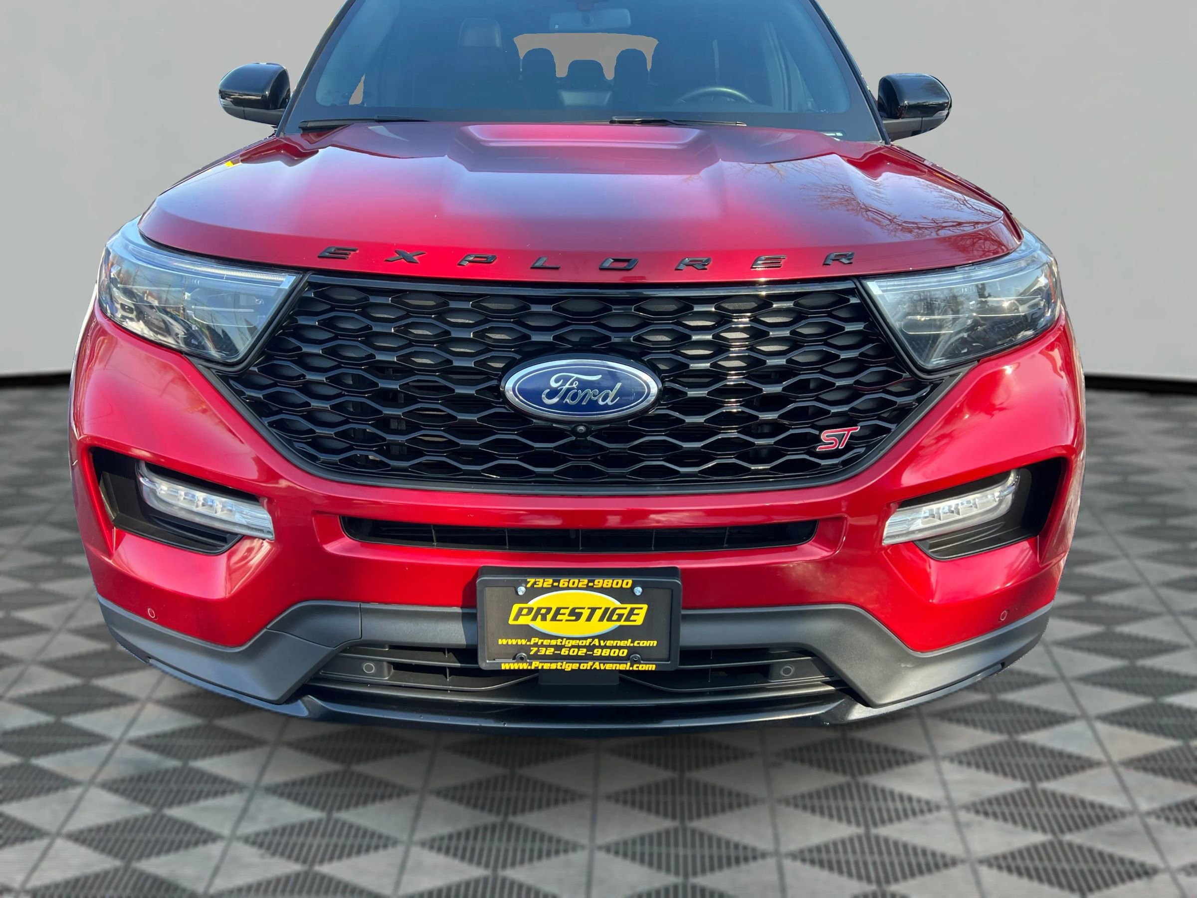 Used 2022 Ford Explorer ST w/ Equipment Group 401A AWD/4WD image 18