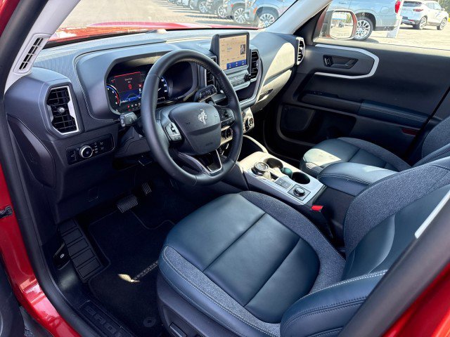 Used 2024 Ford Bronco Sport Outer Banks image 17