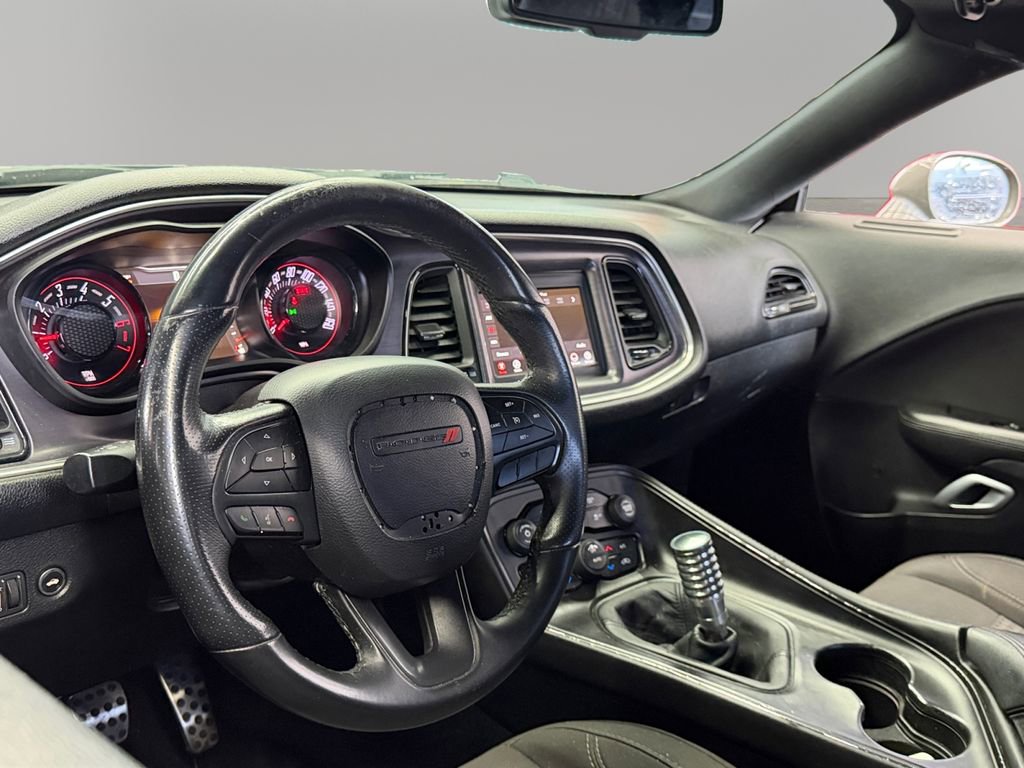 Used 2018 Dodge Challenger R/T w/ Blacktop Package RWD image 15