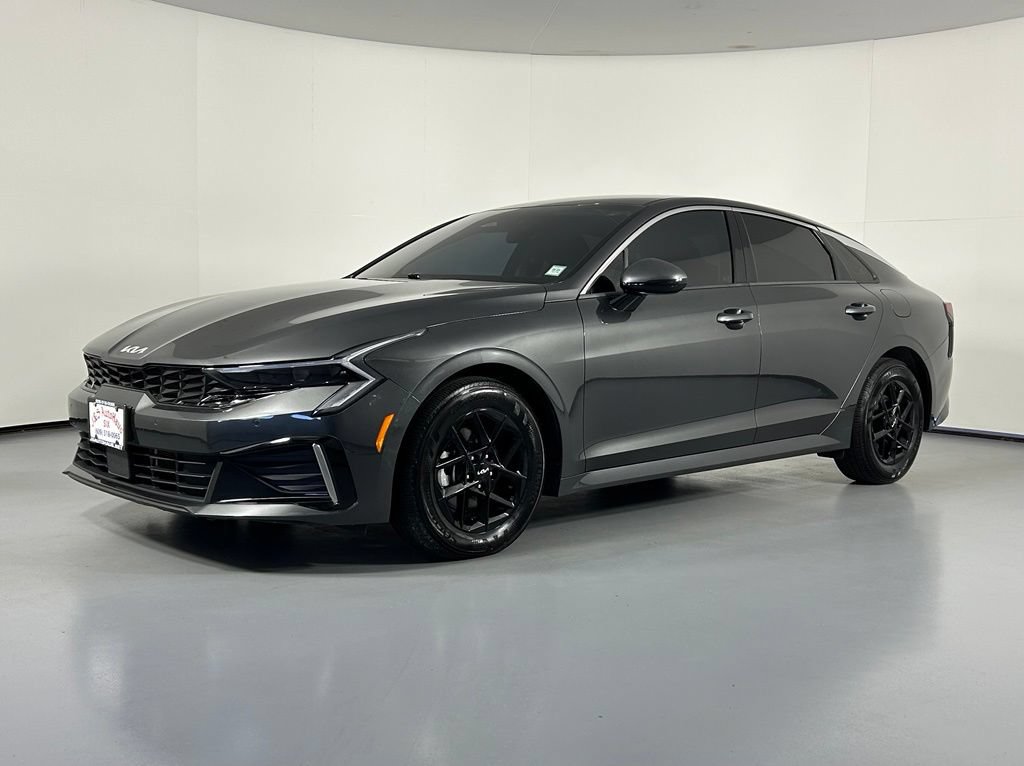 Used 2025 Kia K5 LXS FWD image 3