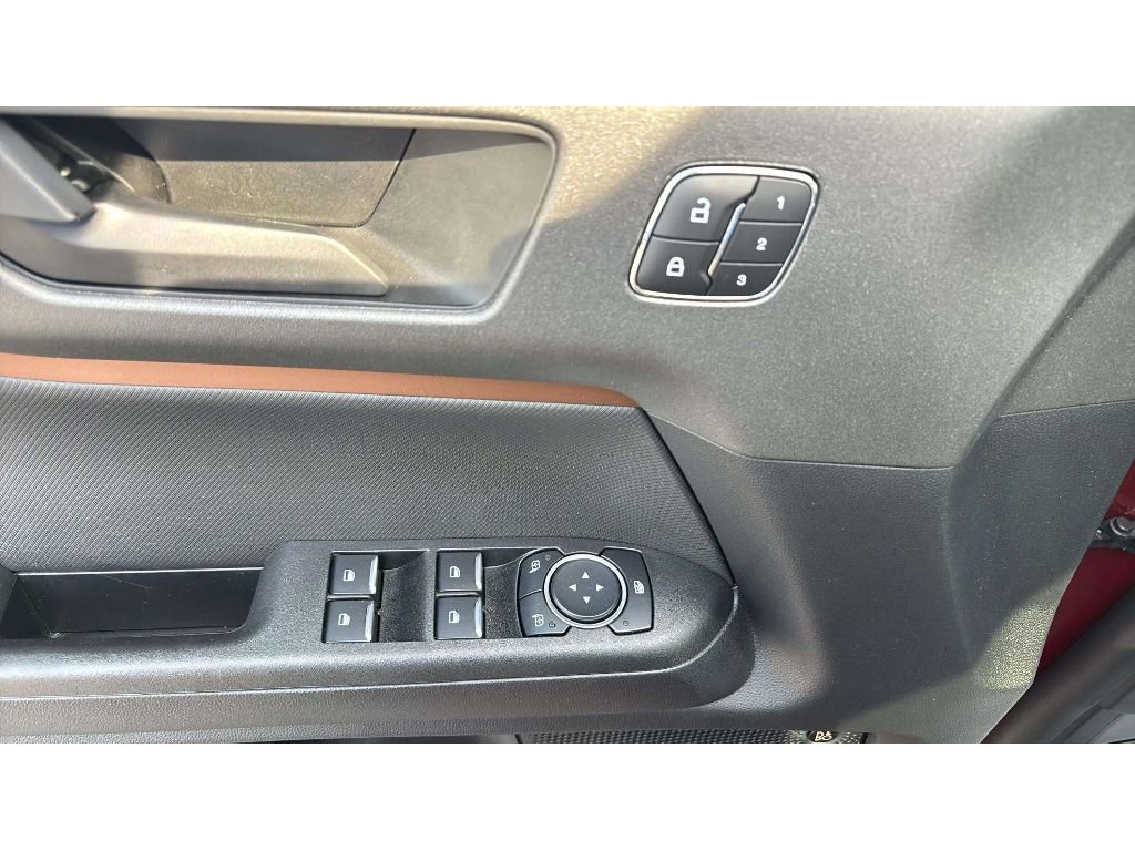 Used 2025 Ford Bronco Sport Outer Banks w/ Outer Banks Tech Package+ AWD/4WD image 19
