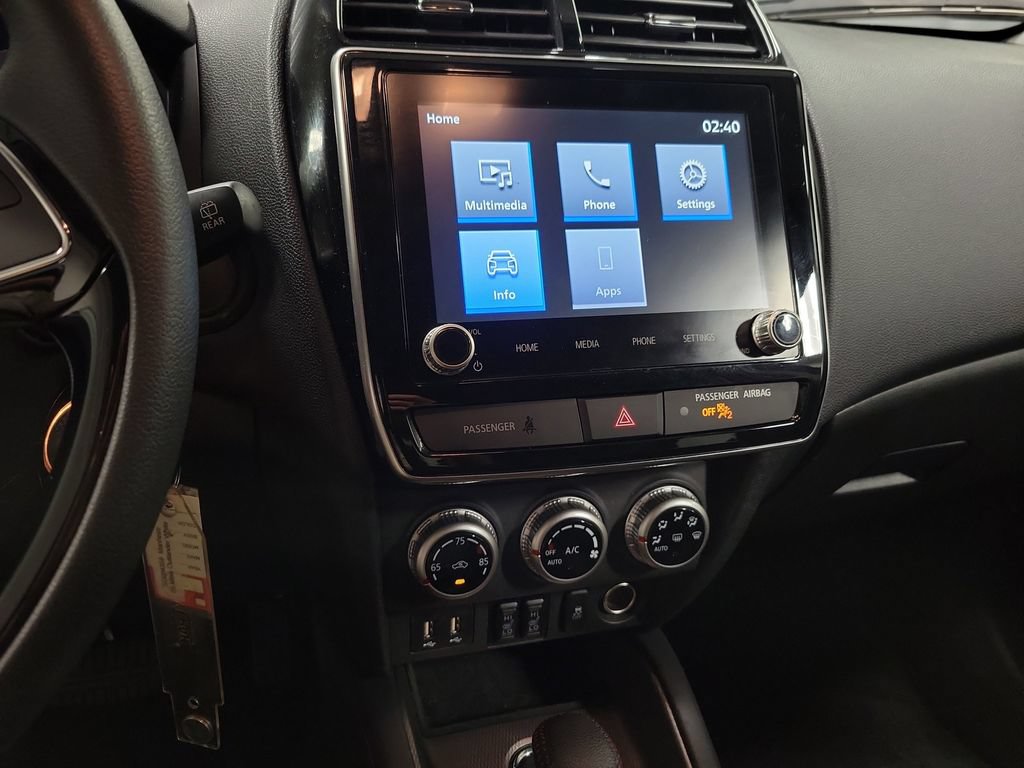 Used 2025 Mitsubishi Outlander Sport LE AWD/4WD image 14