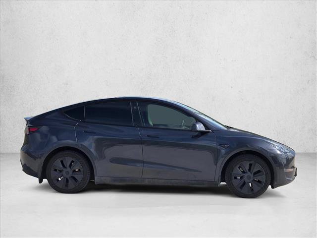 Used 2025 Tesla Model Y Long Range AWD/4WD image 4