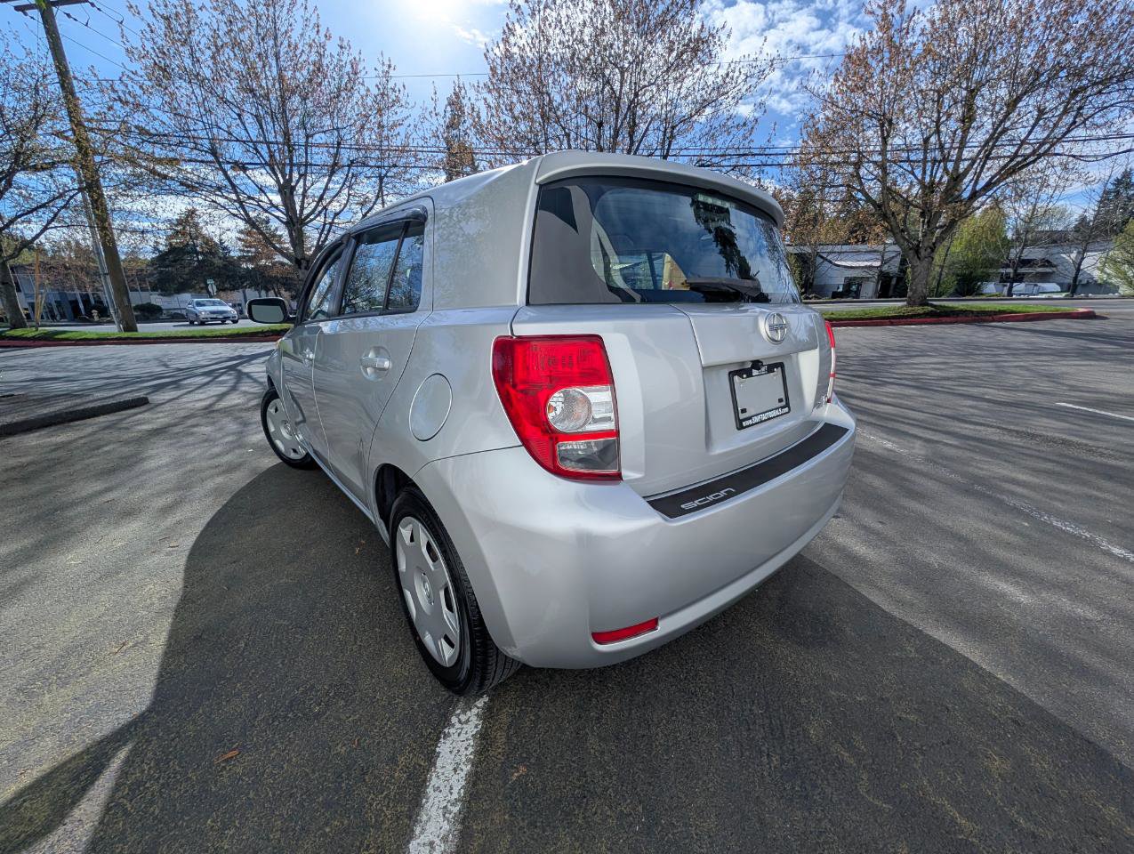 Used 2009 Scion xD image 4