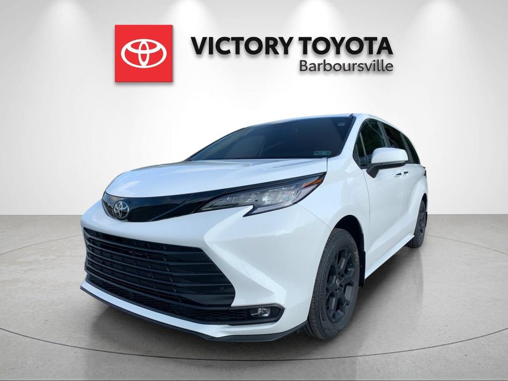 New 2026 Toyota Sienna XLE Woodland Edition