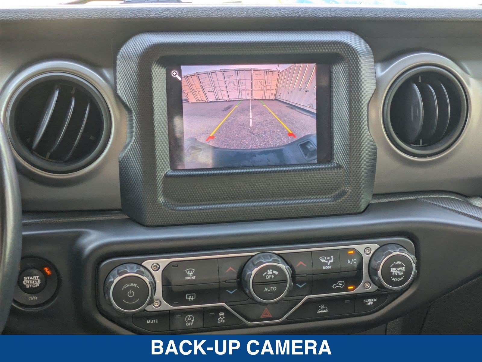 Used 2021 Jeep Gladiator Sport AWD/4WD image 33