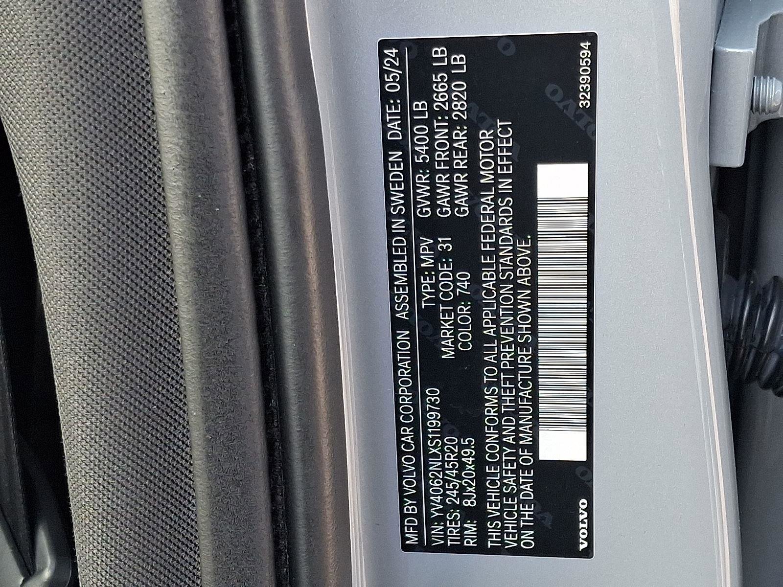 Certified 2025 Volvo V90 B6 Cross Country Ultra AWD/4WD image 26