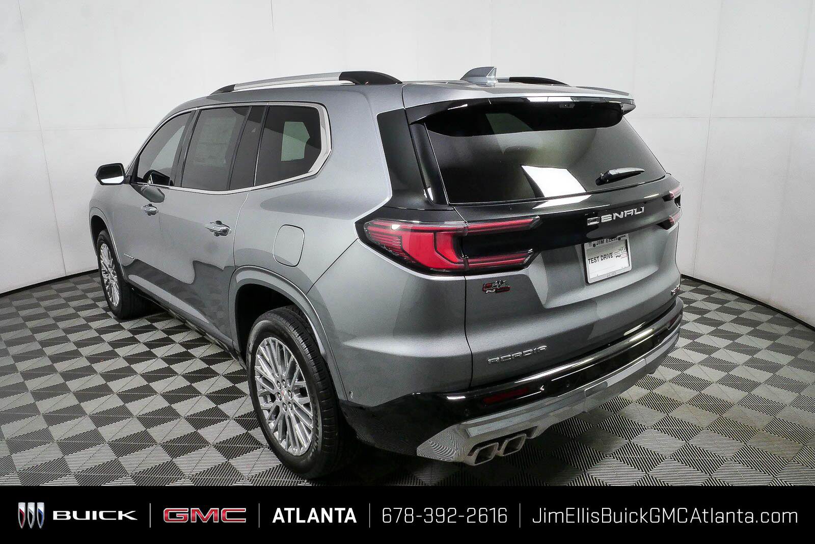 New 2026 GMC Acadia Denali w/ Super Cruise Package FWD image 30