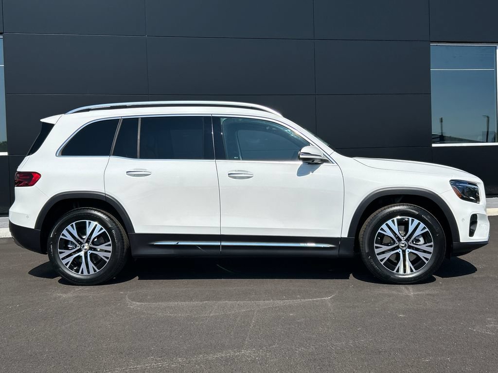 New 2026 Mercedes-Benz GLB 250 4MATIC image 9