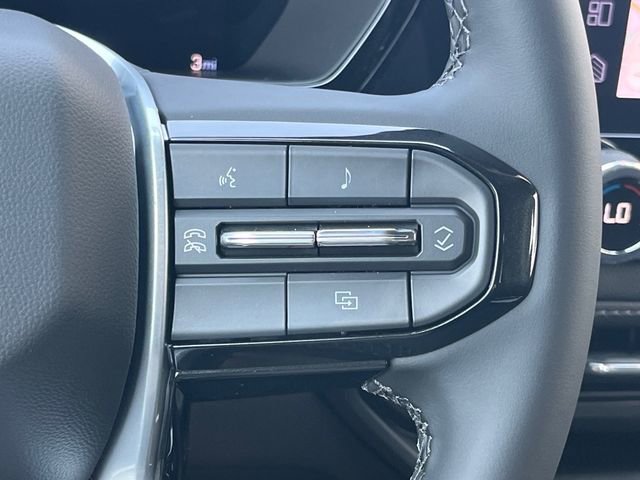 New 2025 Chevrolet Colorado LT image 11