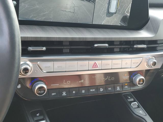 Used 2024 Kia Telluride SX w/ Towing Package image 31