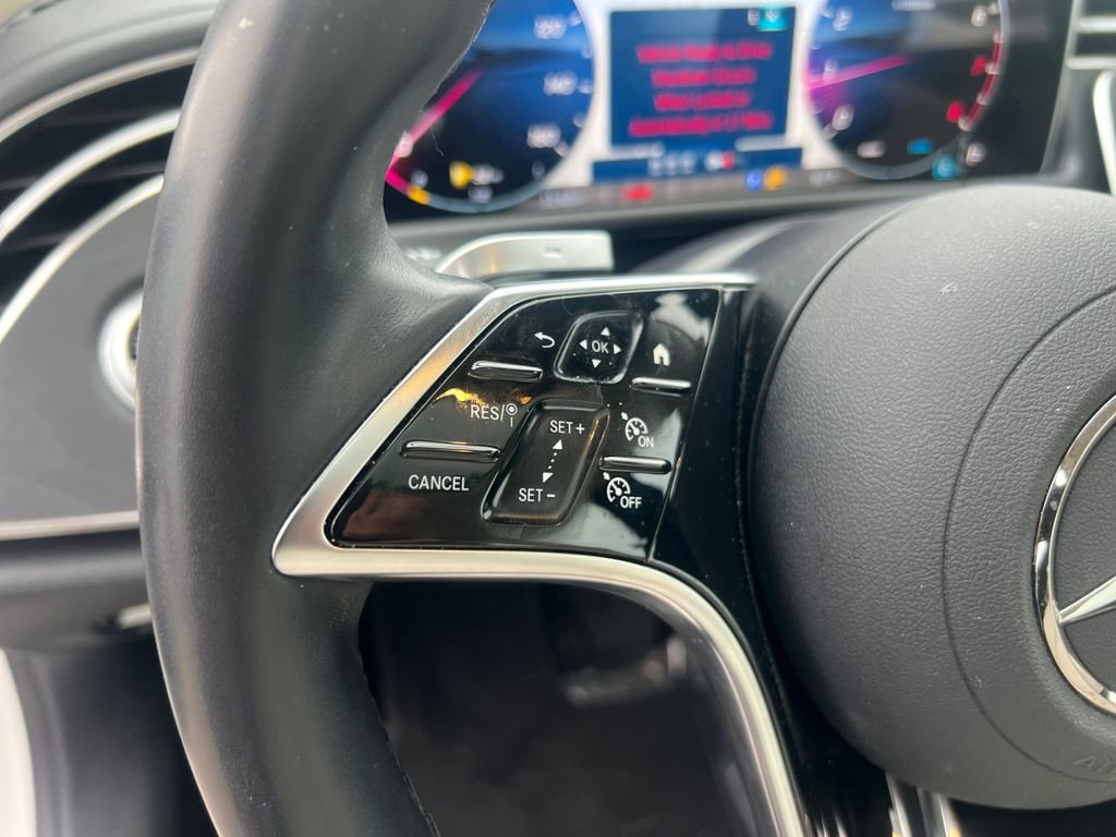 Used 2025 Mercedes-Benz E 350 4MATIC Sedan image 18