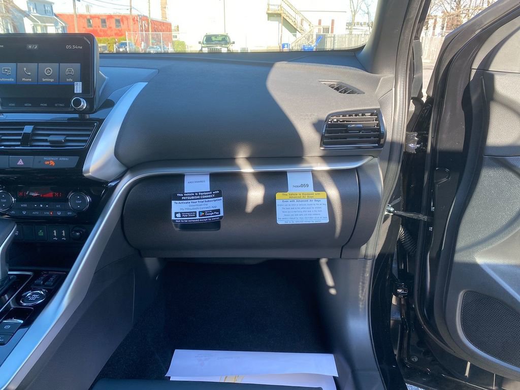 New 2026 Mitsubishi Eclipse Cross SEL image 28