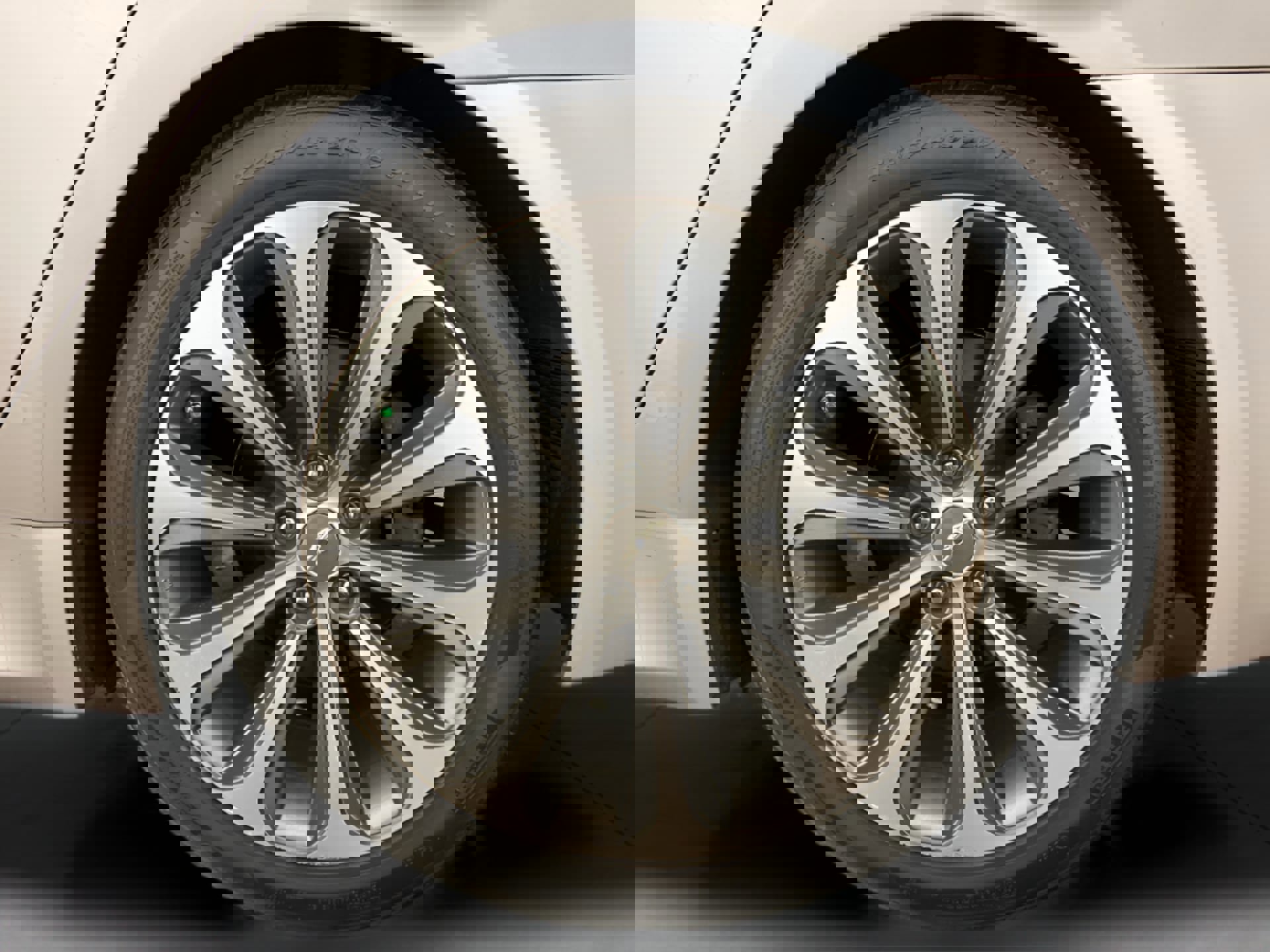 Used 2012 Hyundai Genesis 5.0 R-Spec image 22