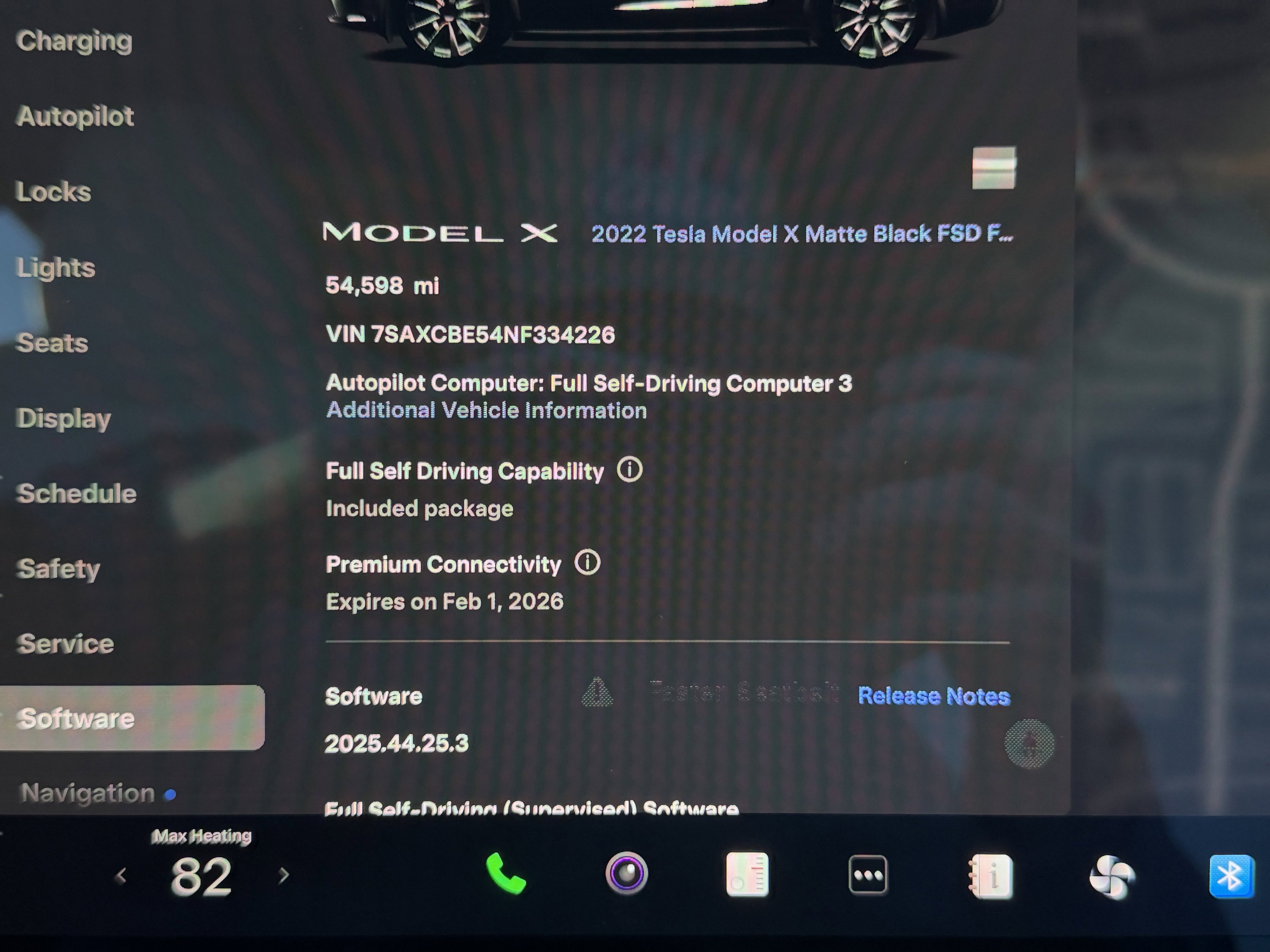 Used 2022 Tesla Model X image 11
