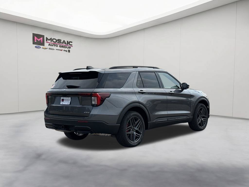 New 2026 Ford Explorer ST-Line w/ ST-Line Street Pack AWD/4WD image 8