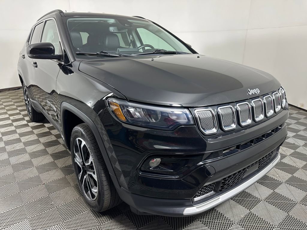 Used 2022 Jeep Compass Limited image 7