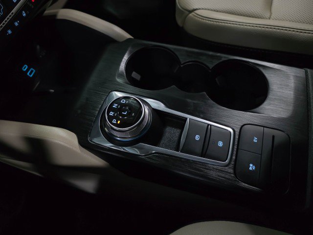 Used 2022 Ford Escape SEL w/ Technology Package image 29