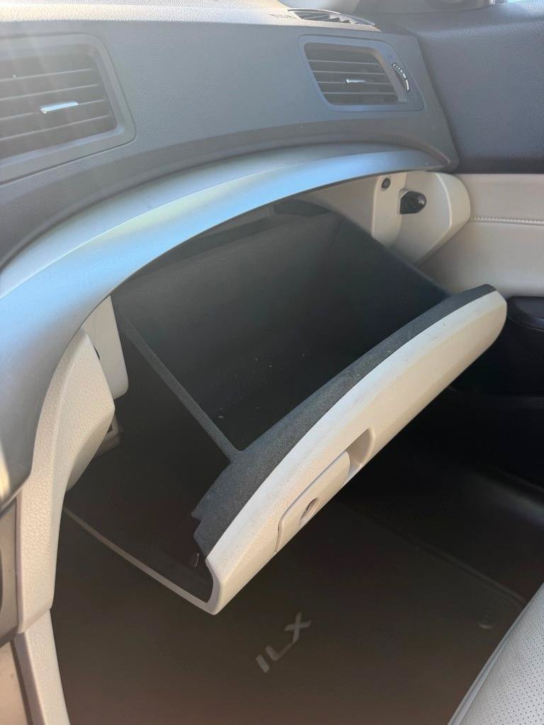 Used 2018 Acura ILX FWD image 19