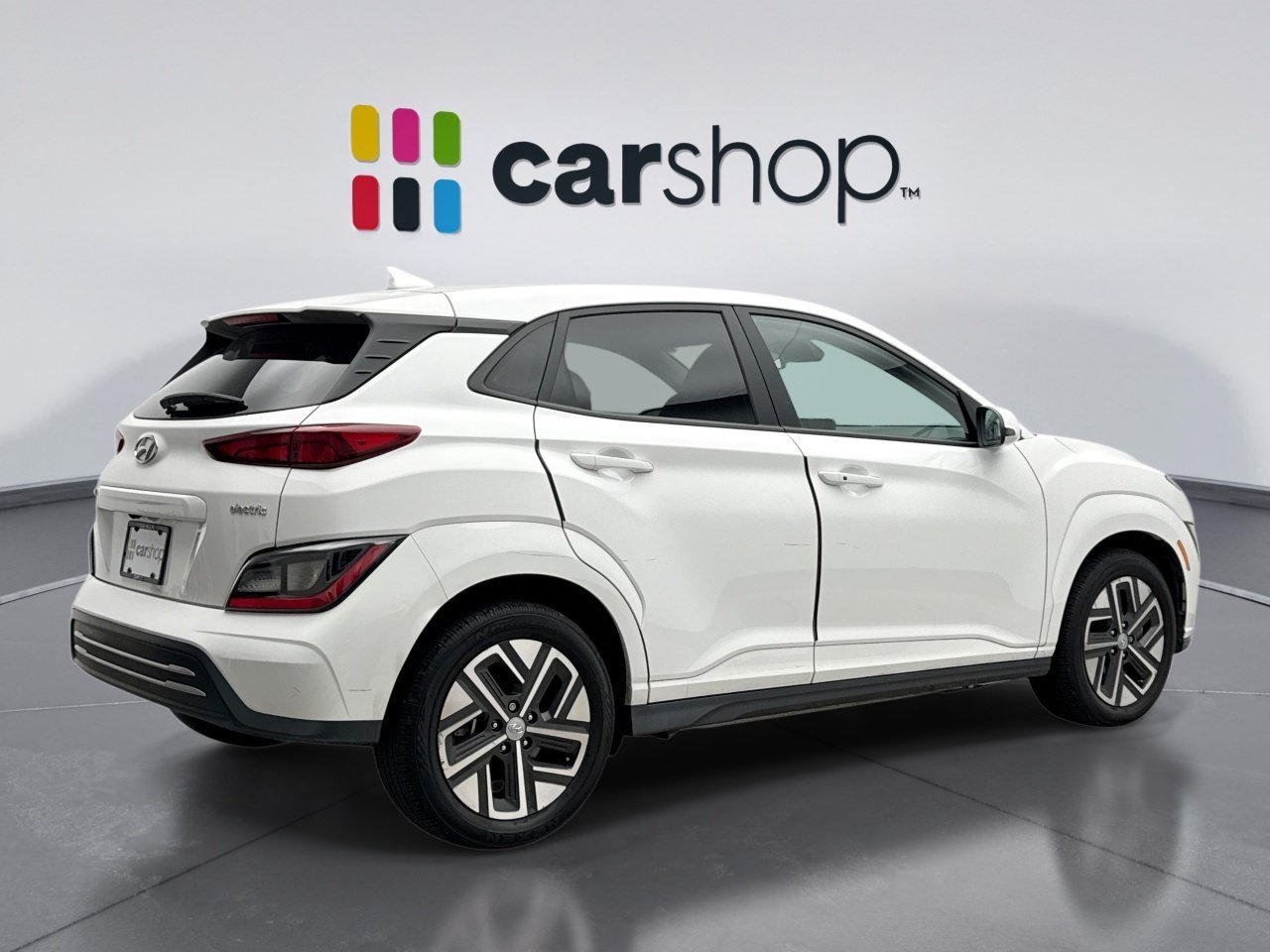 Used 2023 Hyundai Kona SE FWD image 5