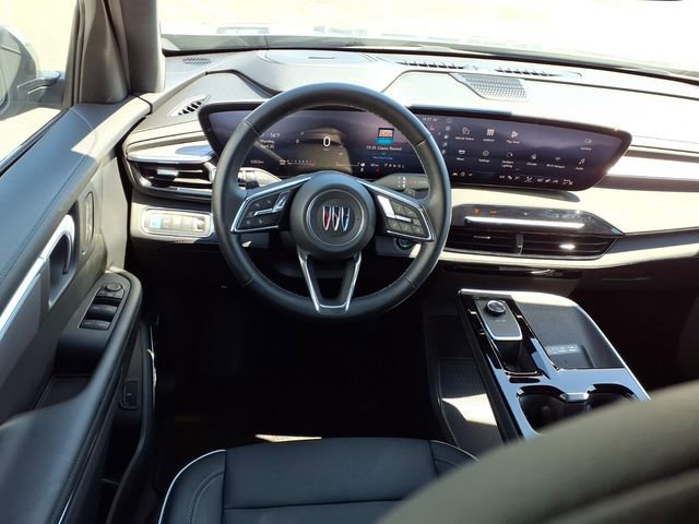 Used 2025 Buick Enclave Preferred image 6