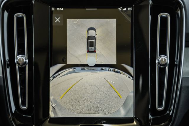 New 2026 Volvo XC40 B5 Plus w/ Climate Package image 44