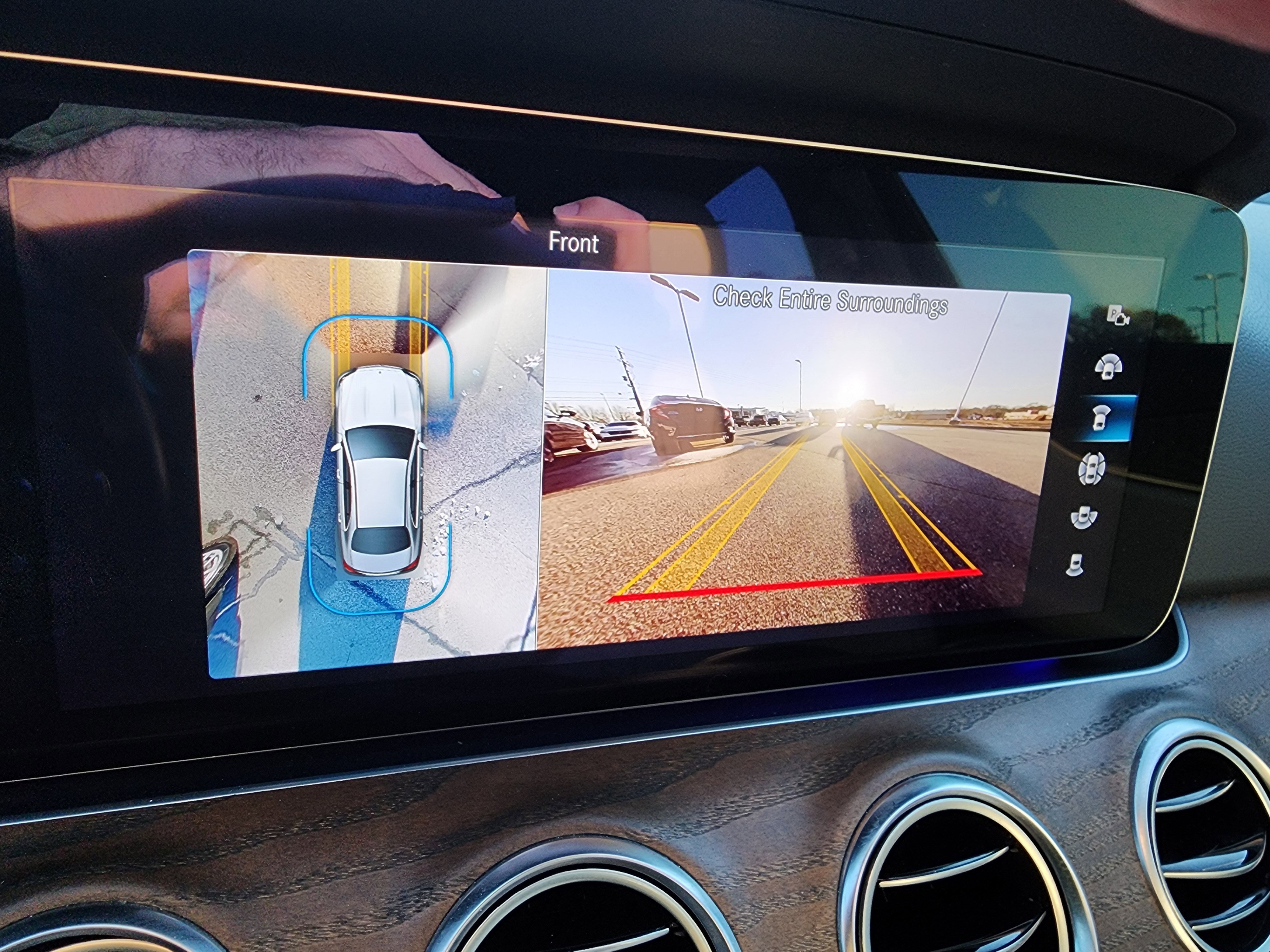 Used 2023 Mercedes-Benz E 350 Sedan image 21