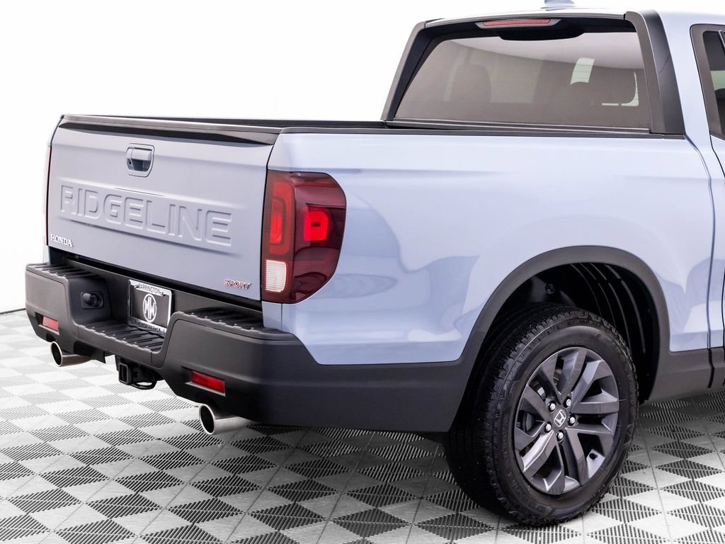 Used 2025 Honda Ridgeline Sport image 33