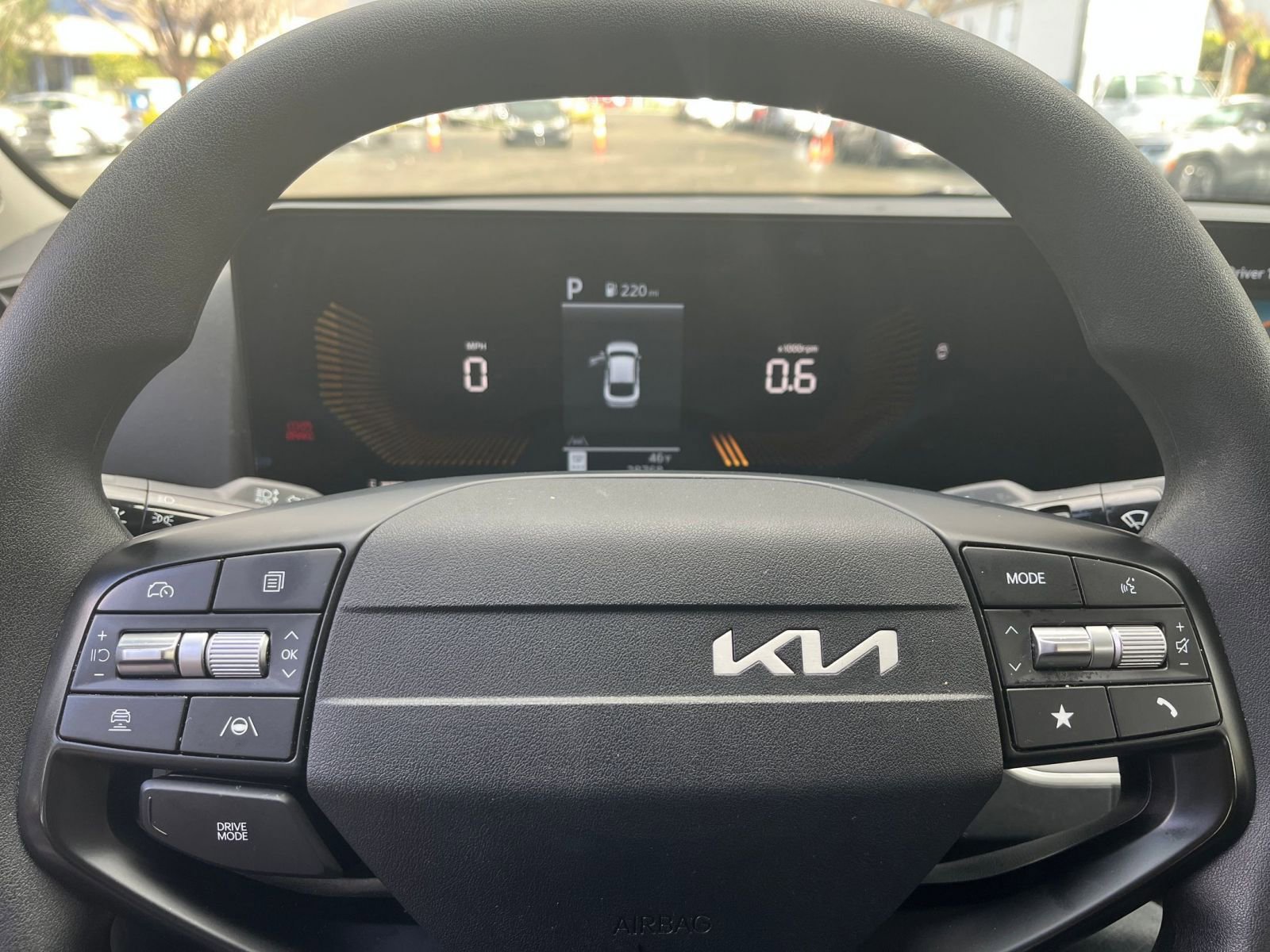 Used 2025 Kia K4 LXS image 27