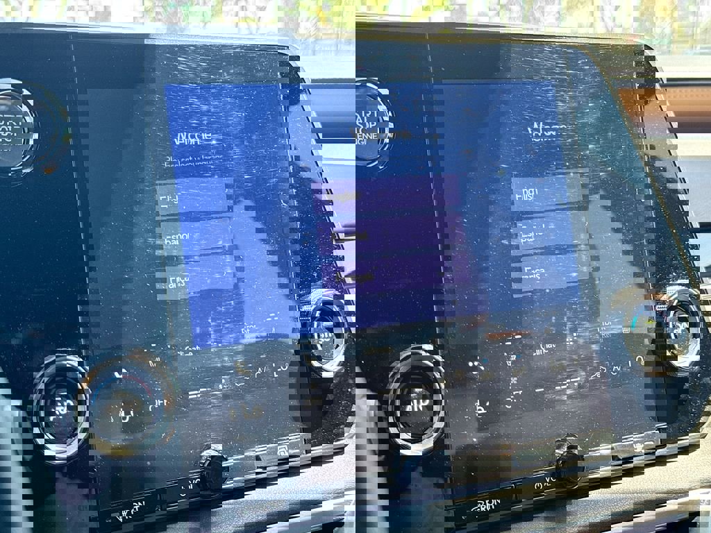 Used 2025 Lexus RX 350 FWD w/ Technology Package image 25