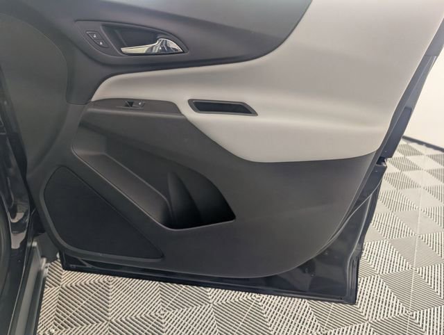 Used 2021 Chevrolet Equinox LT w/ LPO, Floor Liner Package image 33