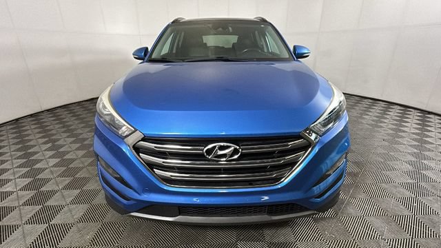 Used 2016 Hyundai Tucson Limited w/ Option Group 03 AWD/4WD image 7