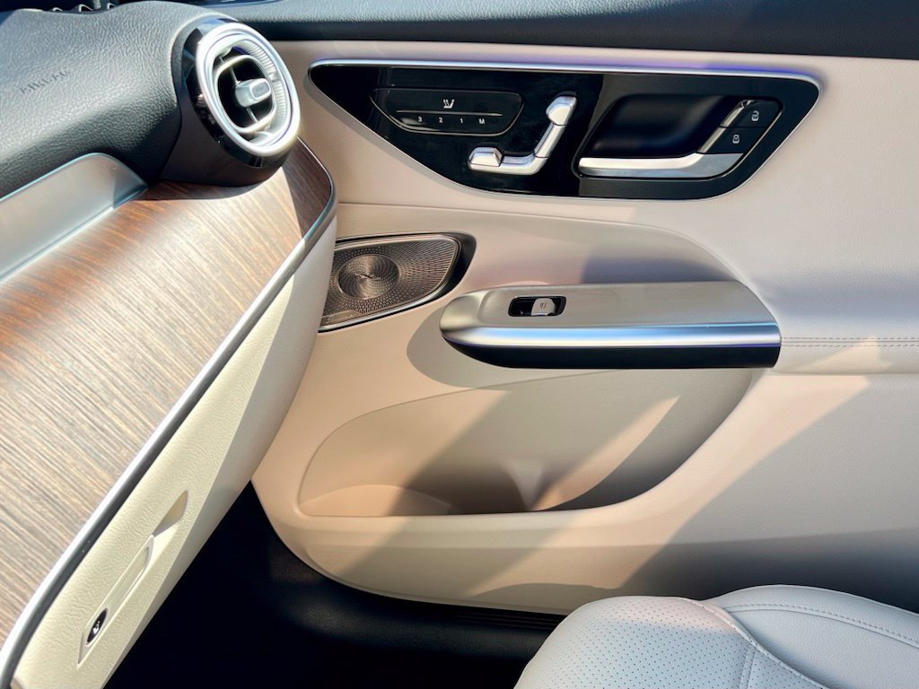 Certified 2026 Mercedes-Benz GLC 300 4MATIC image 41
