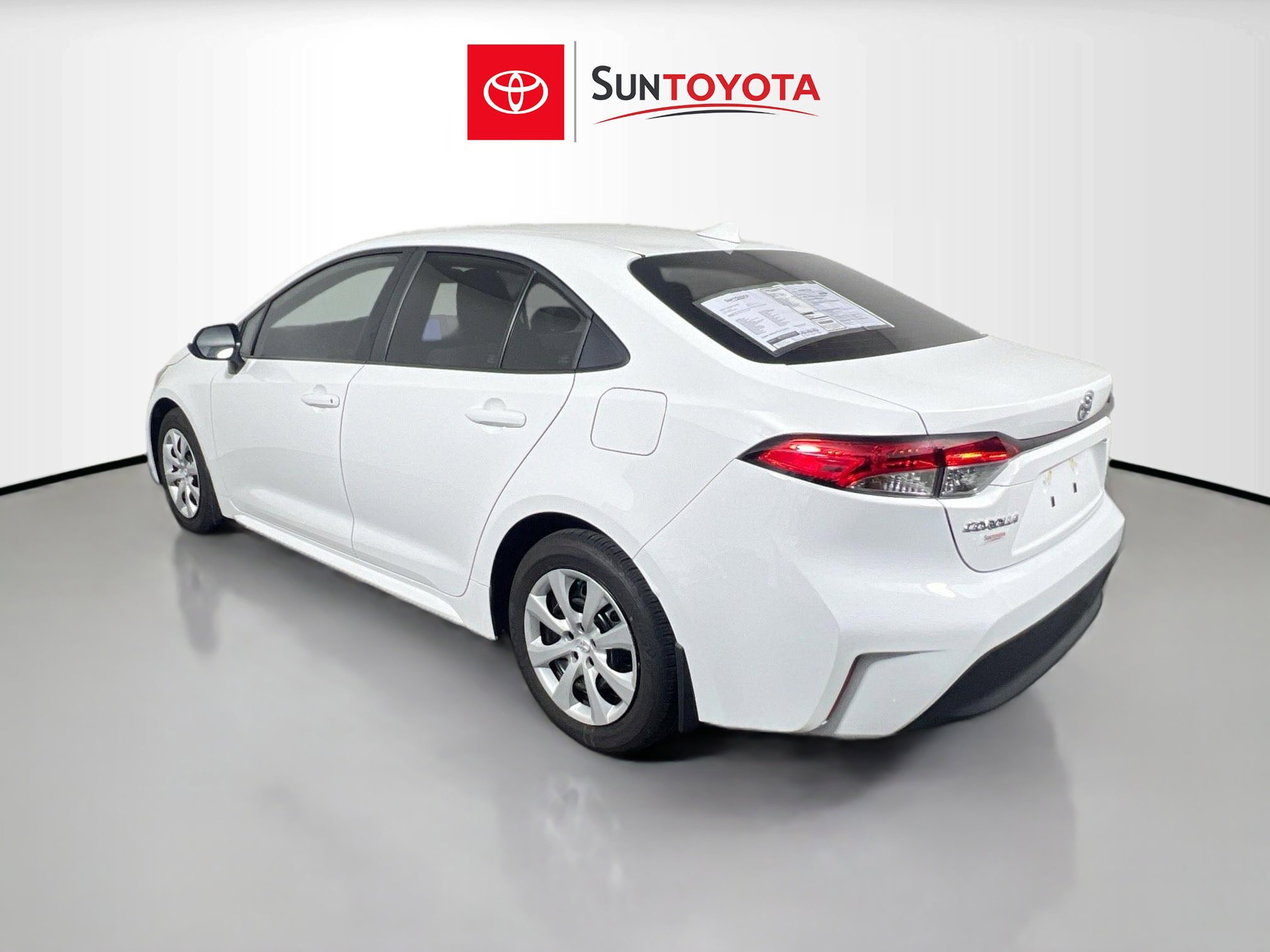 Used 2025 Toyota Corolla LE image 6