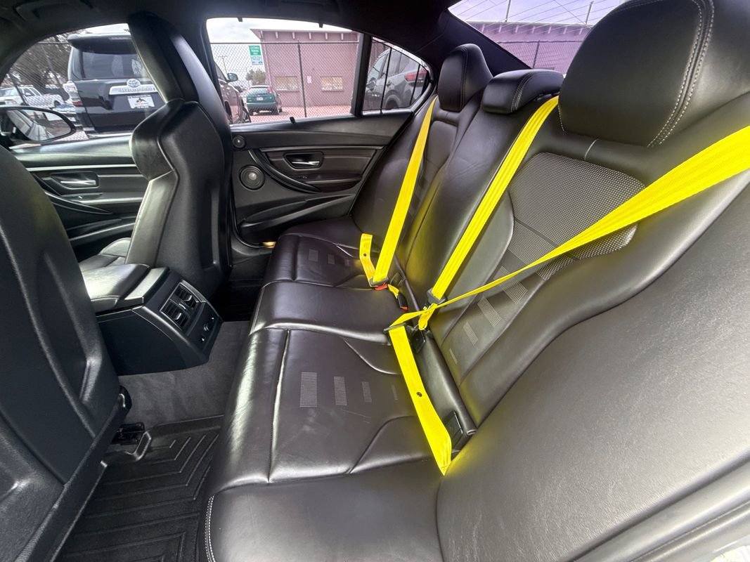 Used 2017 BMW M3 RWD image 16