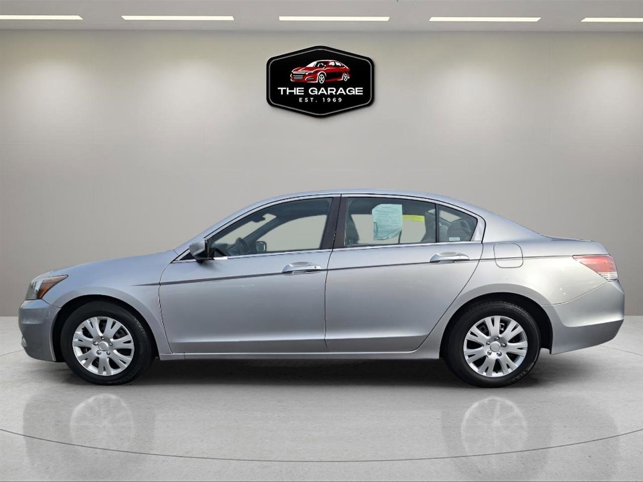 Used 2011 Honda Accord LX image 3