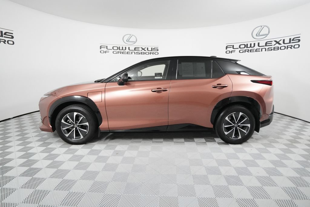 Certified 2024 Lexus RZ 300e Premium w/ Accessory Package (Z1) FWD image 4