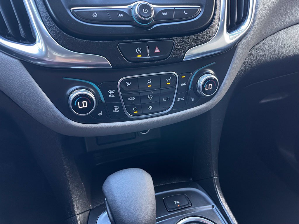 Used 2024 Chevrolet Equinox LT FWD image 21