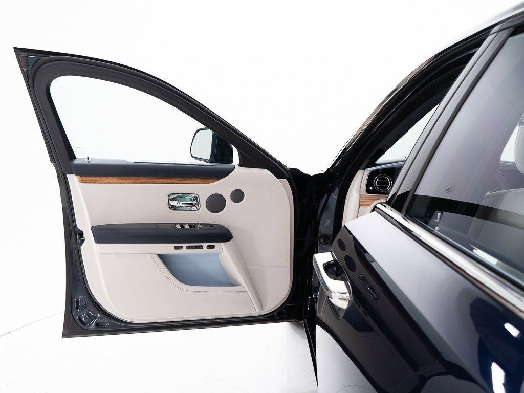 Certified 2022 Rolls-Royce Ghost image 11