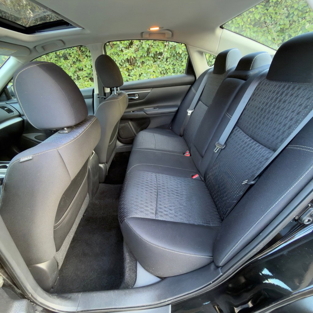 Used 2016 Nissan Altima 2.5 SV w/ Convenience Package FWD image 26