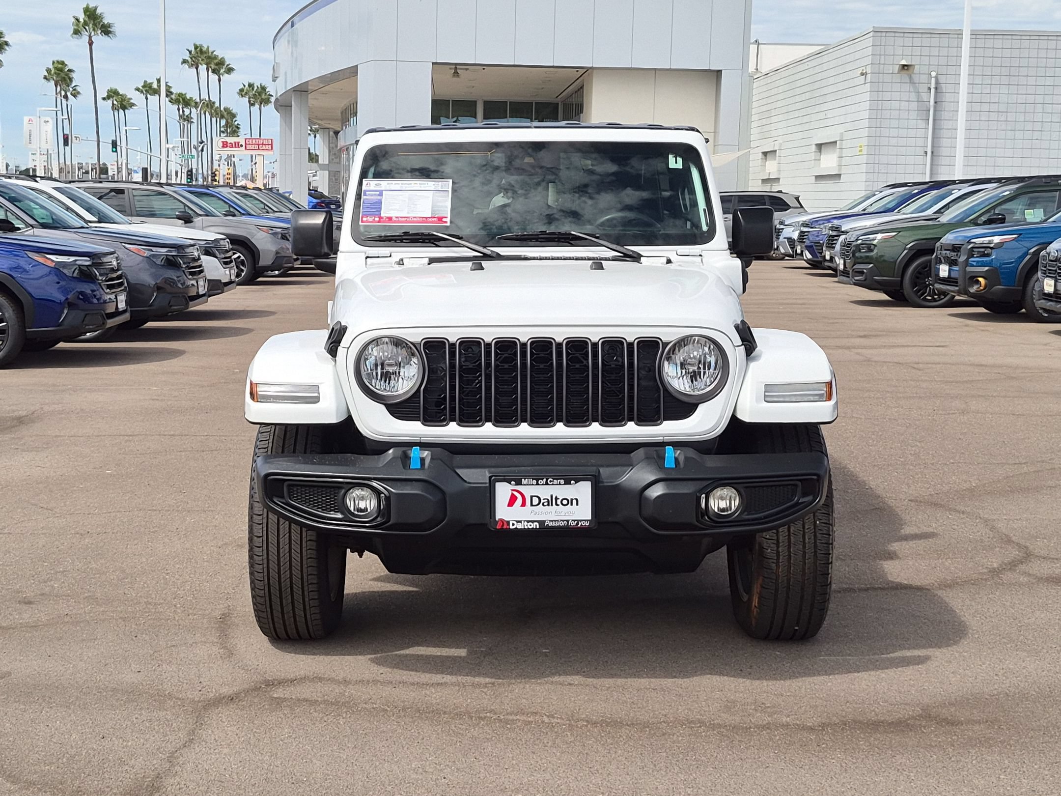 Used 2024 Jeep Wrangler Unlimited AWD/4WD image 3