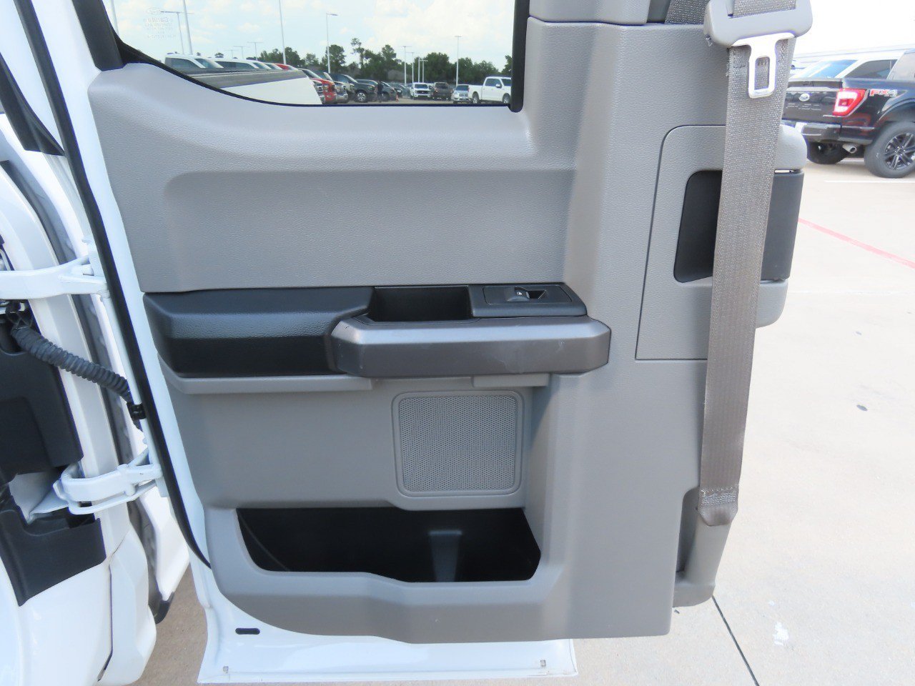 Certified 2019 Ford F150 XLT RWD image 20
