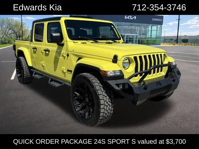 Used 2023 Jeep Gladiator Sport AWD/4WD image 1